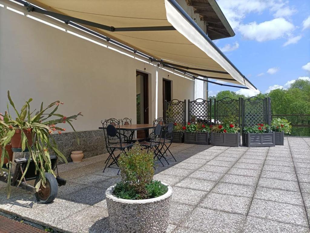 Favetto Family Ranch Bed and Breakfast Rueglio Εξωτερικό φωτογραφία