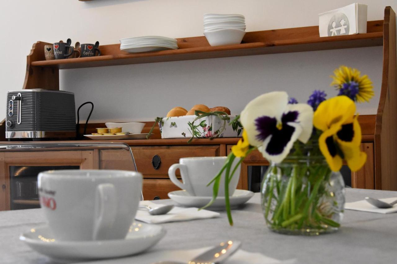 Favetto Family Ranch Bed and Breakfast Rueglio Εξωτερικό φωτογραφία